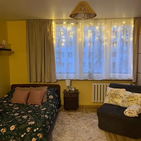 Cozy In Historic Muranow Apartman Varsó